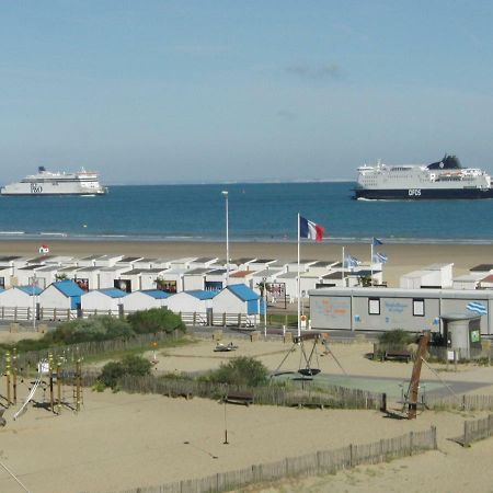 Studio Vue Sur Mer Apartamento Calais Exterior foto